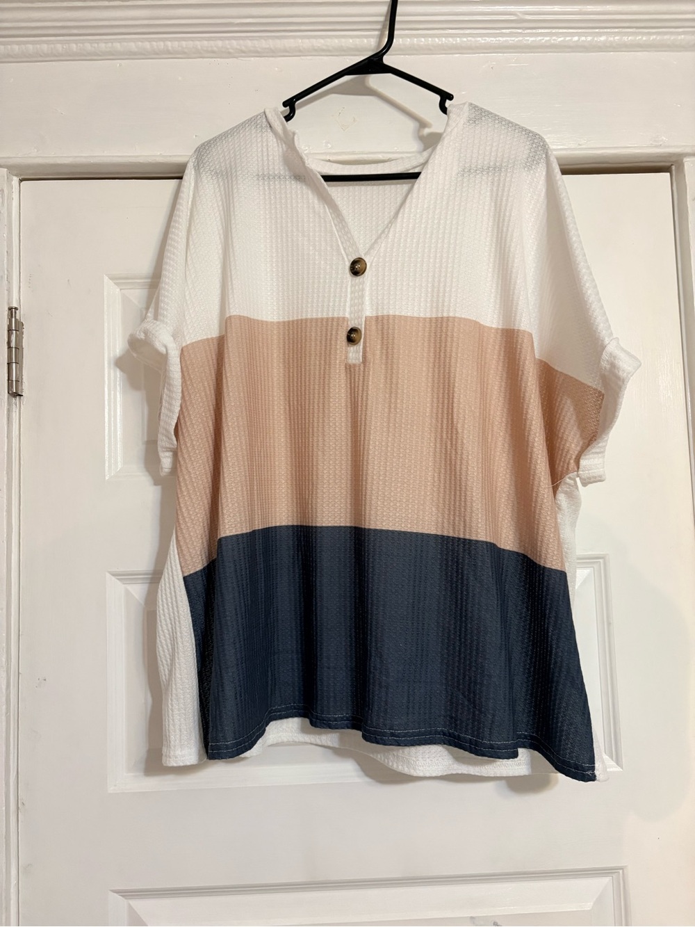 SHEIN Colorblock V-Neck Tunic in White, Tan, Navy